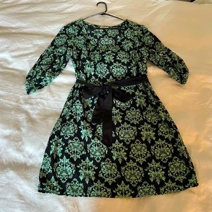Scoop neck dress with mint green and black paisley-esque pattern!